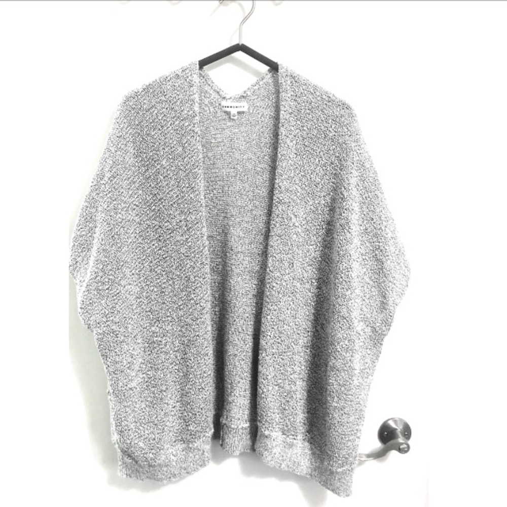 Aritzia | Community Cape size XXS